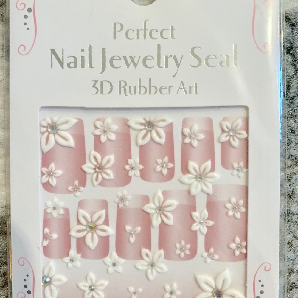 Nail seal - Picture 3 of 3